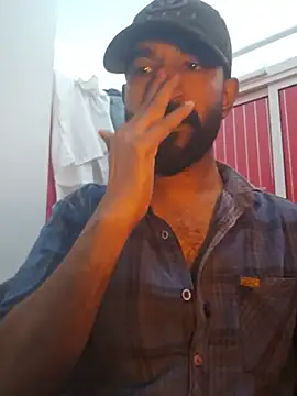 Snapshot of Bigkannan chatting on June 7, 9:14 am Bigkannan online show from June 7, 9:14 am
