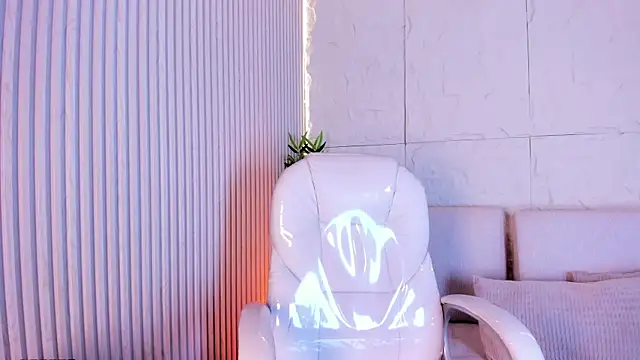 MarelynSummer online show from April 11, 11:36 am