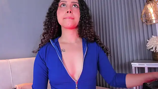 MarelynSummer online show from March 11, 4:45 pm