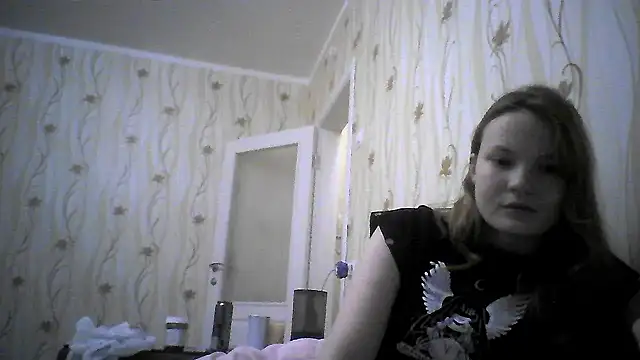 EvgeniyXAnna online show from February 18, 8:27 pm