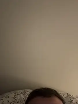 Snapshot of Davvidsm chatting on December 15, 10:48 pm Davvidsm online show from December 15, 10:48 pm