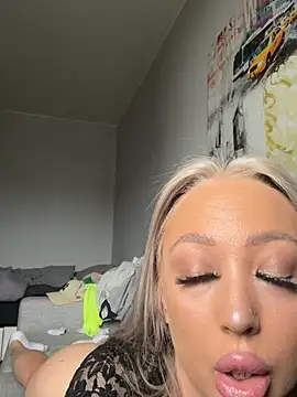 Sannababyy online show from March 25, 1:43 pm