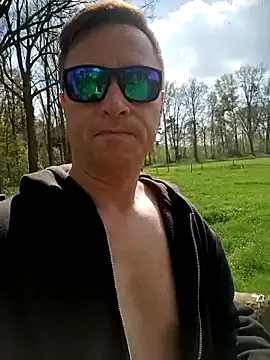 jefflatex45 online show from April 14, 11:04 am