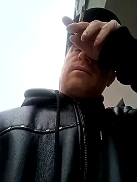 jefflatex45 online show from December 20, 2:20 pm