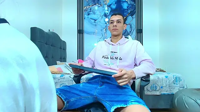 Valentina and sneider  online show from February 23, 7:14 pm