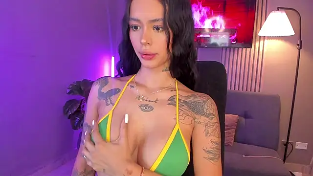 VegaLuxe online show from February 9, 11:47 pm