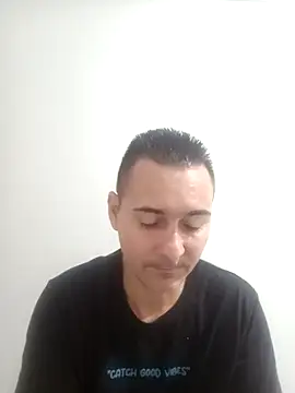 MonNave online show from December 4, 10:09 pm