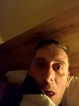 pervforyoi online show from December 4, 2:10 am