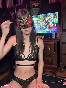 xoxosluttygirl online show from December 16, 5:50 pm