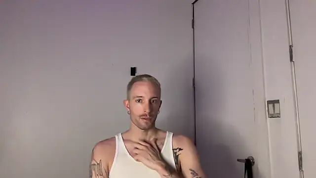 xanderxnyc online show from July 4, 10:47 pm