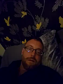 Snapshot of dnich91 chatting on December 4, 2:32 am dnich91 online show from December 4, 2:32 am