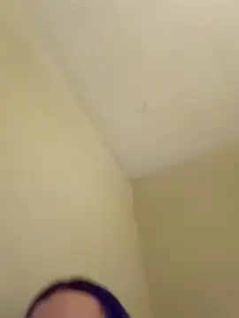 Snapshot of KayMayXX chatting on December 4, 4:22 am KayMayXX online show from December 4, 4:22 am