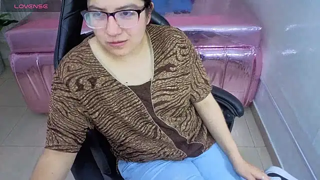 eva smit t online show from March 24, 2:44 am