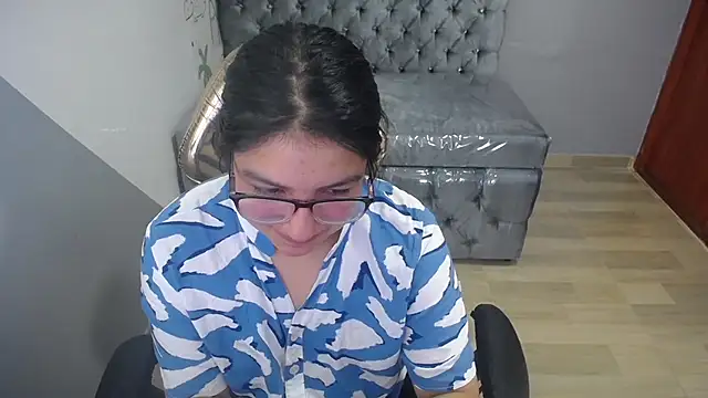 eva smit t online show from February 3, 2:32 am