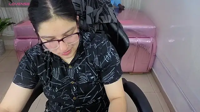 eva smit t online show from March 3, 2:29 am