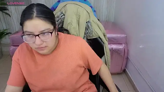 eva smit t online show from February 28, 2:33 am