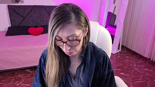 Scarlett 079 online show from May 18, 11:37 am