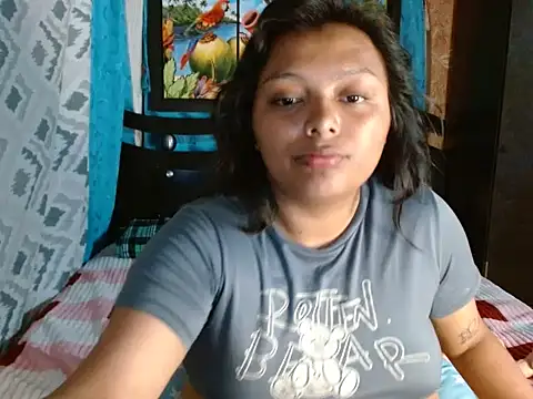 Snapshot of caro_lil chatting on February 26, 11:27 pm caro lil online show from February 26, 11:27 pm