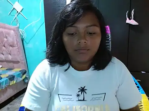 caro lil online show from June 16, 4:56 am