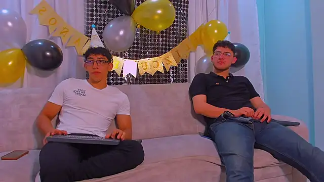 big  friends online show from March 13, 2:05 am