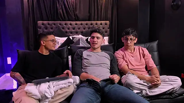 big  friends online show from February 10, 12:31 am