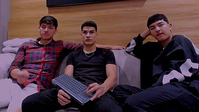 big  friends online show from December 15, 1:50 pm