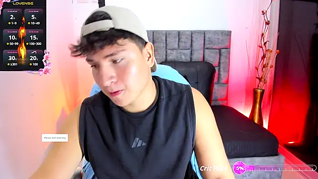 tayler lc online show from December 4, 4:33 am