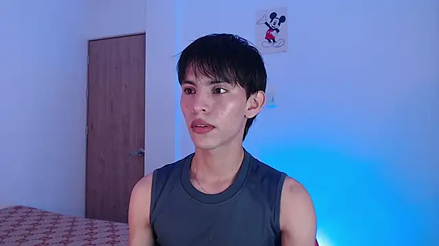 andrew courtzz online show from May 7, 7:17 pm