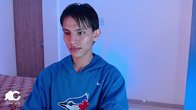 andrew courtzz online show from March 30, 7:59 pm