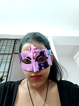 Shivani hotty online show from March 11, 4:12 pm