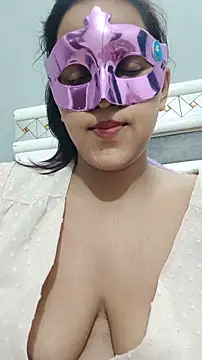 Shivani hotty online show from May 29, 4:35 pm