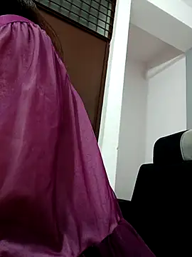 Shivani hotty online show from February 4, 4:57 pm