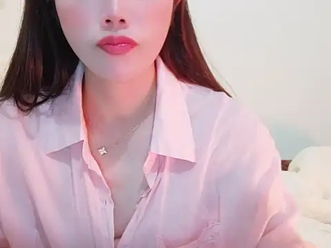 Snapshot of Mimy18 chatting on January 7, 4:12 pm Mimy18 online show from January 7, 4:12 pm