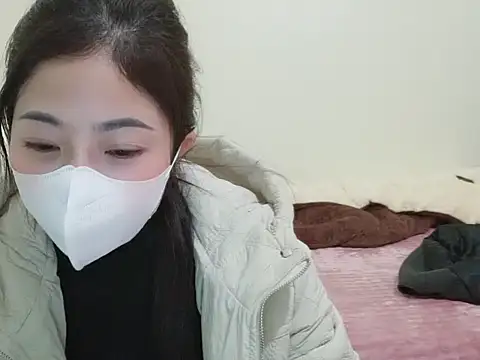 Snapshot of Mimy18 chatting on December 22, 4:01 am Mimy18 online show from December 22, 4:01 am