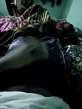 lundkaraja8084 online show from March 1, 5:13 pm