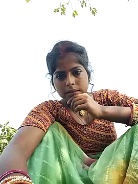 Ponam sexy online show from February 22, 6:05 am