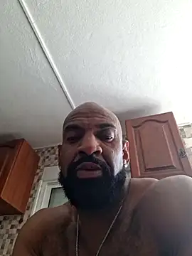 baddblake43 online show from May 4, 2:20 pm