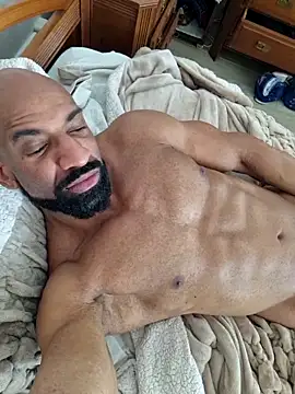 Snapshot of baddblake43 chatting on February 23, 11:22 am baddblake43 online show from February 23, 11:22 am