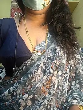 Preeti345 online show from February 1, 2:37 pm