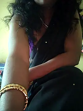 Preeti345 online show from December 14, 8:09 am