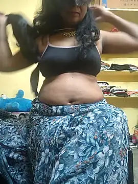 Preeti345 online show from December 16, 8:18 am