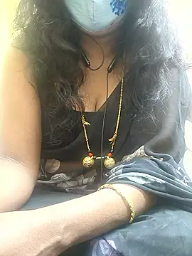 Preeti345 online show from January 12, 9:16 am