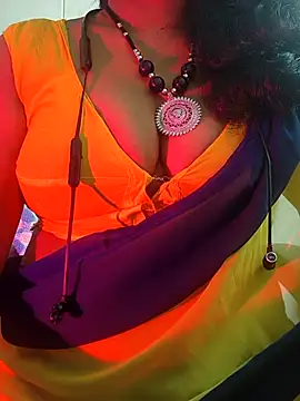 Preeti345 online show from July 21, 6:37 am