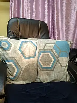 Preeti345 online show from April 10, 12:34 pm