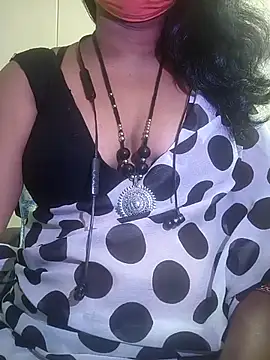 Preeti345 online show from July 19, 8:45 am