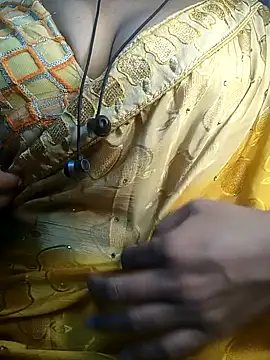 Preeti345 online show from April 11, 5:37 am