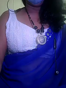 Preeti345 online show from July 18, 4:26 pm