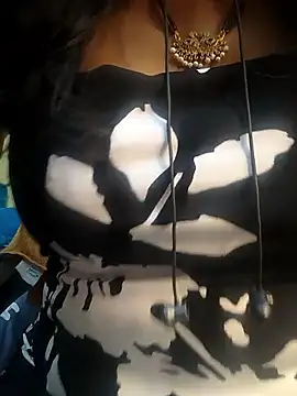 Preeti345 online show from March 16, 4:53 am