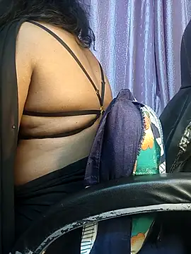 Preeti345 online show from April 2, 9:38 am