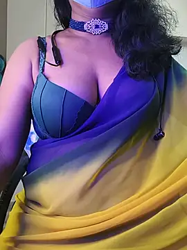 Preeti345 online show from July 21, 6:42 pm